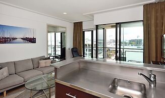 Pelicanstay at Auckland Viaduct Harbour