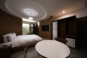 Brown-Dot Hotel Daegu Hyukshin Doshi