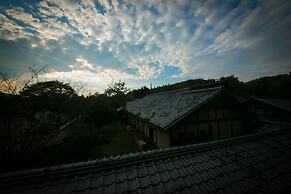 Shukubo Kawaseminoshou - The Kingfisher resort -