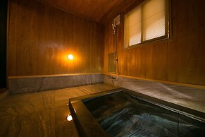 Shukubo Kawaseminoshou - The Kingfisher resort -
