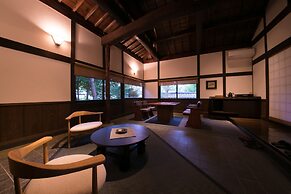 Shukubo Kawaseminoshou - The Kingfisher resort -