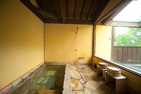 Shukubo Kawaseminoshou - The Kingfisher resort -