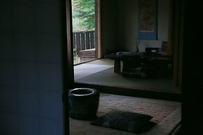 Shukubo Kawaseminoshou - The Kingfisher resort -