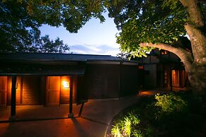 Shukubo Kawaseminoshou - The Kingfisher resort -