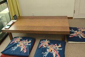 Guest House Kyoto Inn - Hostel