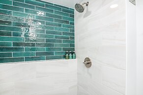 Waikiki Place - the Place to be in Waikiki