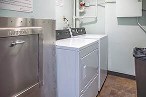 Waikiki Place - the Place to be in Waikiki