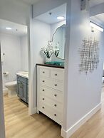 Waikiki Place - the Place to be in Waikiki