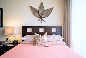 Waikiki Place - the Place to be in Waikiki