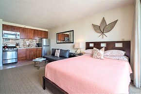 Waikiki Place - the Place to be in Waikiki