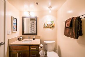 Waikiki Place - the Place to be in Waikiki