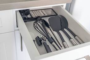 Waikiki Place - the Place to be in Waikiki