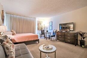 Waikiki Place - the Place to be in Waikiki