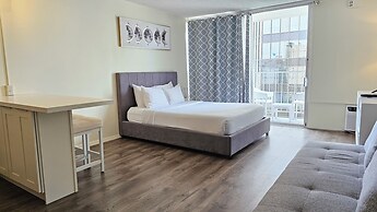 Waikiki Place - the Place to be in Waikiki