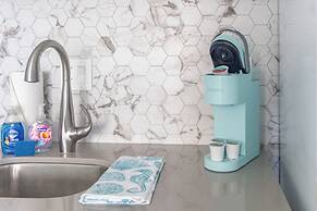 Waikiki Place - the Place to be in Waikiki