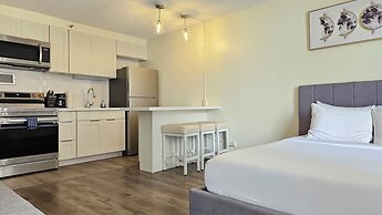 Waikiki Place - the Place to be in Waikiki