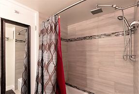 Waikiki Place - the Place to be in Waikiki