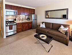 Waikiki Place - the Place to be in Waikiki