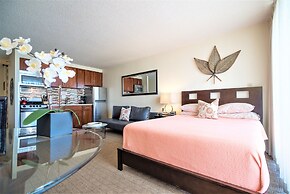 Waikiki Place - the Place to be in Waikiki