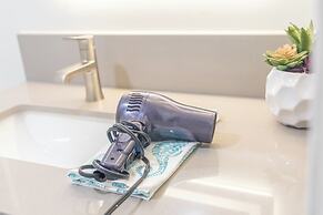 Waikiki Place - the Place to be in Waikiki