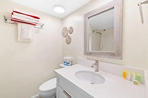 Waikiki Place - the Place to be in Waikiki