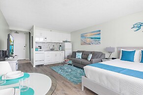 Waikiki Place - the Place to be in Waikiki