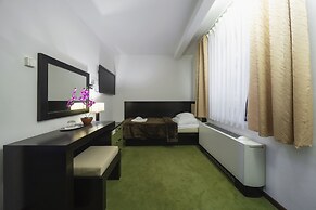Astory Hotel