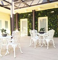 Aeterno Eco Guest House