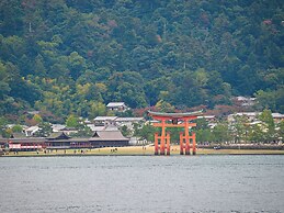 Toyoko Inn Hiroshima-eki Minami-guchi Migi