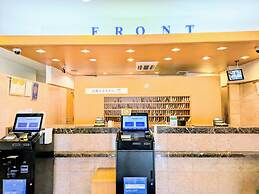 Toyoko Inn Yokohama Shinkoyasu Ekimae