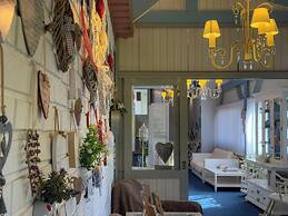 Petit Hotel Provence Gramado Tissiani