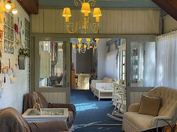 Petit Hotel Provence Gramado Tissiani