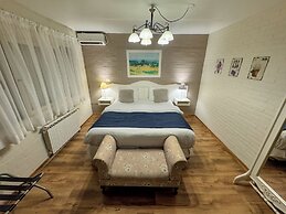 Petit Hotel Provence Gramado Tissiani