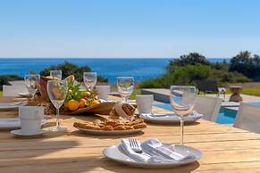 Albatross Beach Front Villas