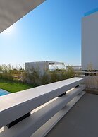 Albatross Beach Front Villas