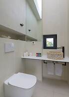 Albatross Beach Front Villas