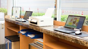 Toyoko Inn Okinawa Naha Asahibashi Ekimae