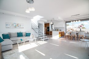 Francis & Gregorys Luxury Villas