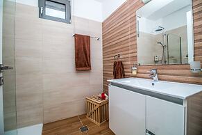 Francis & Gregorys Luxury Villas