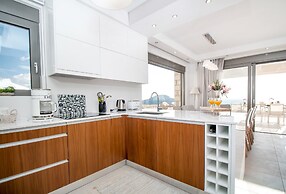 Francis & Gregorys Luxury Villas