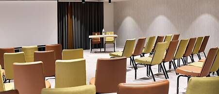 Park Inn by Radisson Brussels Airport