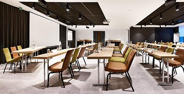 Park Inn by Radisson Brussels Airport