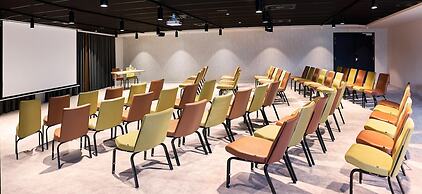 Park Inn by Radisson Brussels Airport