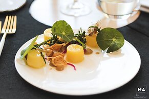 Eclosion Château Hôtel & Restaurant