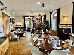 Eclosion Château Hôtel & Restaurant