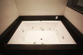 Zaya Motel Premium - Adults Only