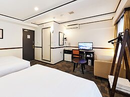 Toyoko Inn Osaka Tsuruhashi Ekimae