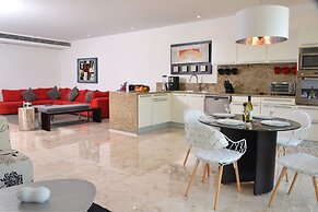 Magia Beachside Condo