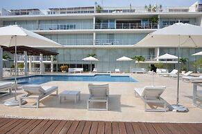 Magia Beachside Condo