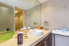 Magia Beachside Condo